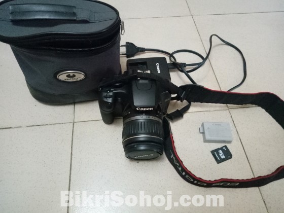 Canon EOS 1000D, Made in Taiwan
